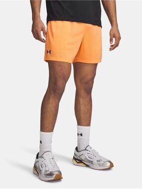 Under Armour Men’s Orange Performance Training Shorts NWT Medium